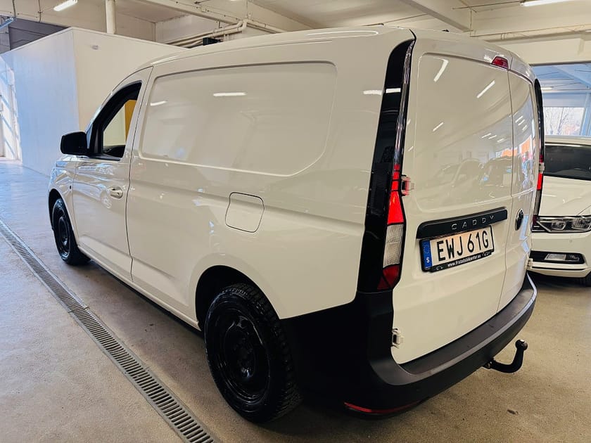 Bild 4 av Volkswagen Caddy Cargo 2.0 TDI BMT SKÅP / DRAG / VÄRMARE / MOMS