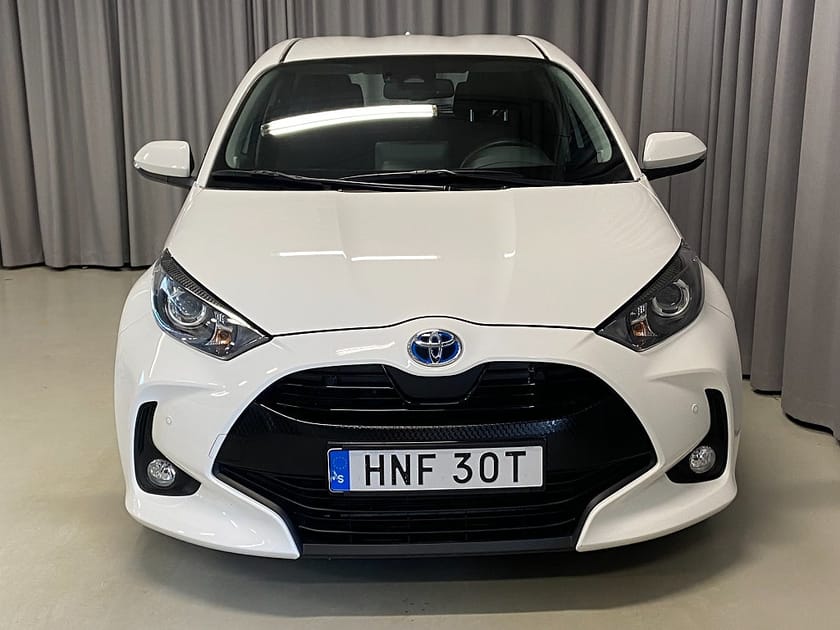 Bild 2 av Toyota Yaris Hybrid 116hk CVT Active Automat Backkamera