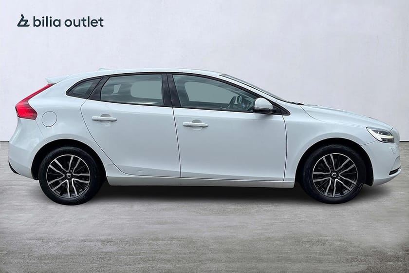 Bild 2 av Volvo V40 D3 Momentum 150hk / Drag Värmare Sensorer Kamrem Bytt