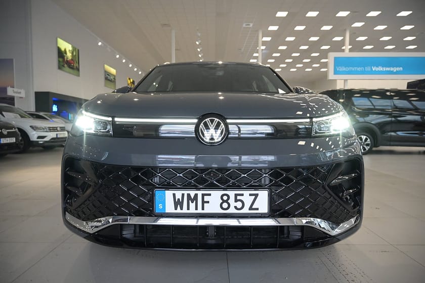 Bild 3 av Volkswagen Tiguan eHybrid R-Line SWE - SUPERKAMPANJ T.O.M 30/4!*