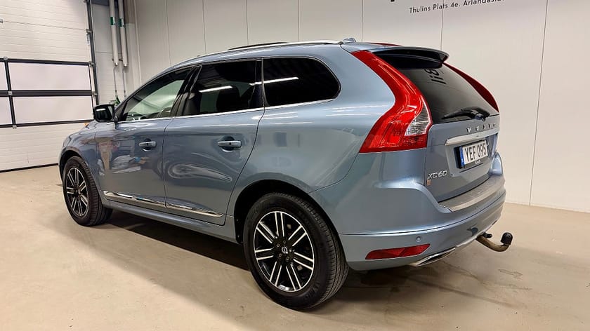 Bild 4 av Volvo XC60 D4 AWD Classic Summum Aut / Panorama / VOC / Drag