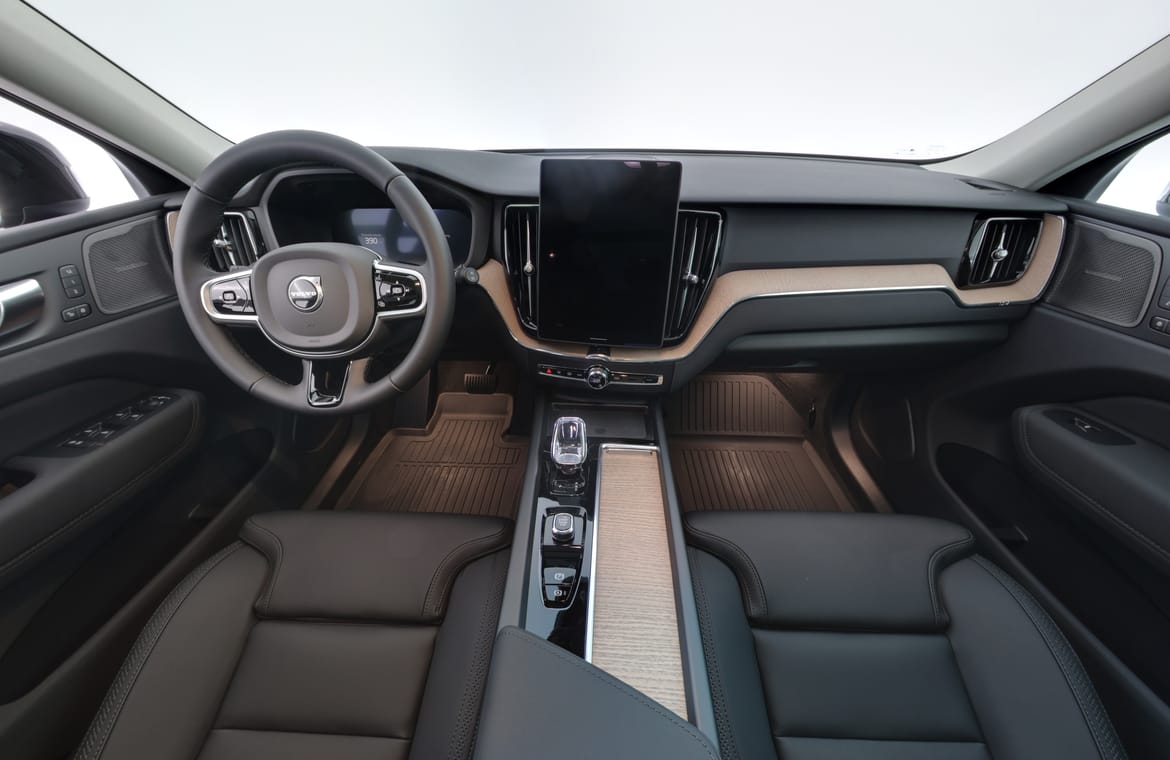 Volvo XC60 2026 - miniatyr 8