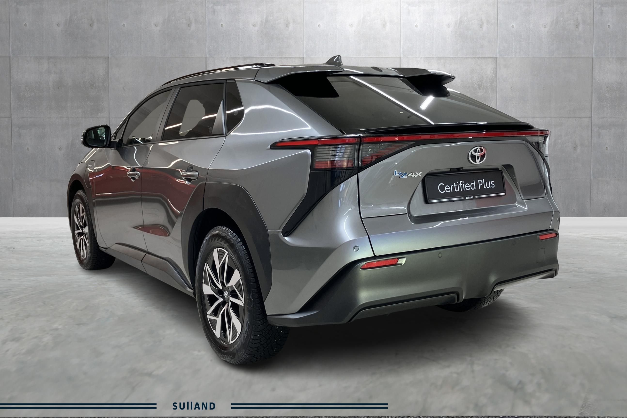 Thumnail bilde 2 av Toyota bZ4X