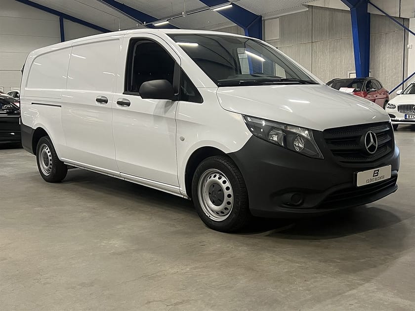 Bild 2 av Mercedes-Benz Vito 110 CDI 2.8t Manuell 102 HK Extra lång / Leasebar / Backkamera /