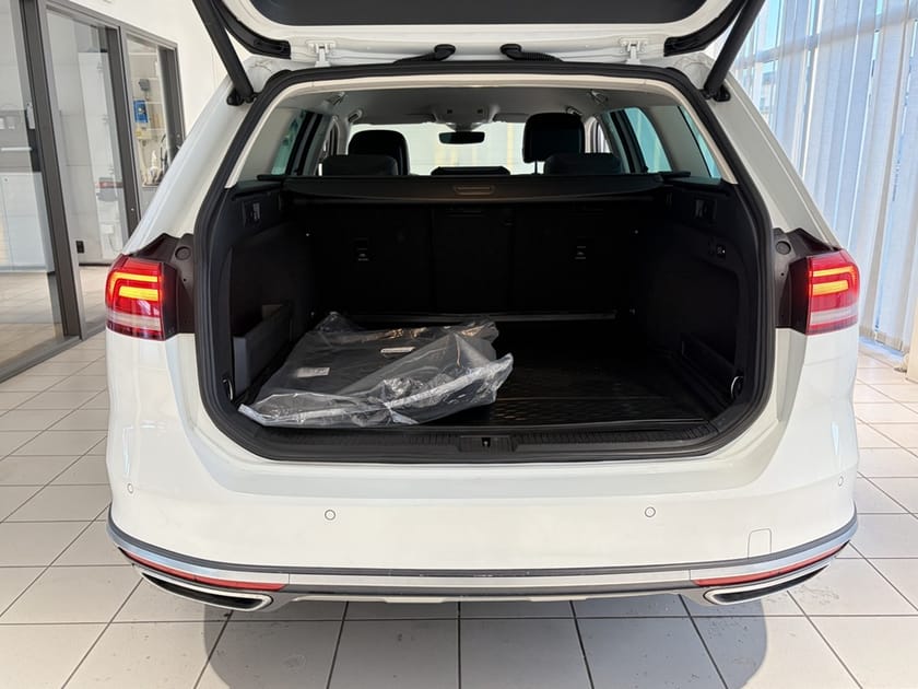 Bild 5 av Volkswagen Passat Alltrack 2.0 190hk tdi 4m  Aut/Drag