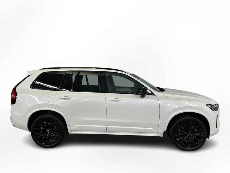 Bild 7 av 15 – Volvo XC90 T8 Ultra Black Edition