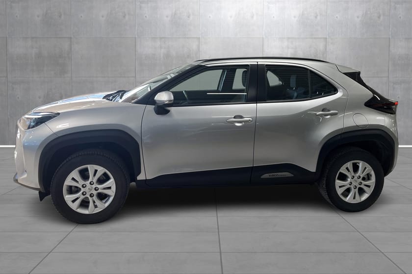 Bilde 4 av Toyota Yaris Cross Hybrid AWD-i 1.5 Active AWD 6.25% Kampanjerente med 35%EK