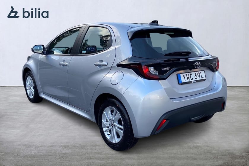 Bild 3 av Toyota Yaris Hybrid 115 1,5 HEV Active Komfortpaket P-Sensorer