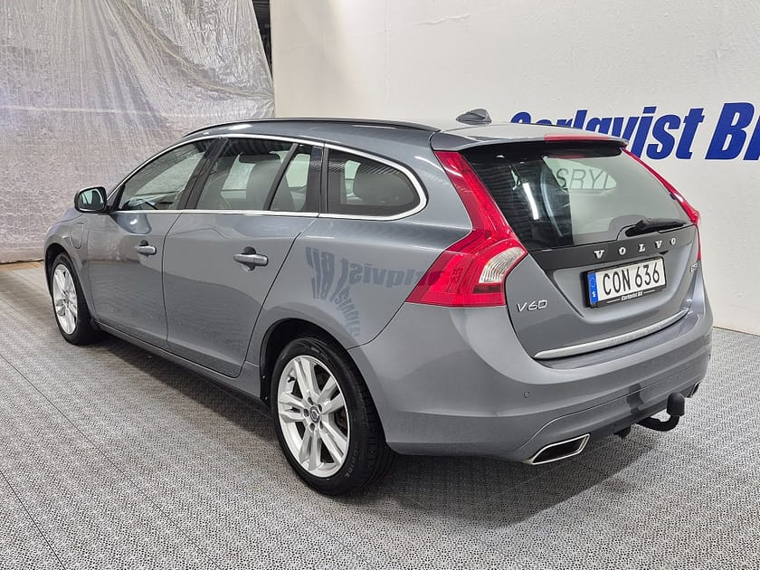 Bild 5 av Volvo V60 TWIN ENGINE D5 Plug in AWD 231HK 4x4