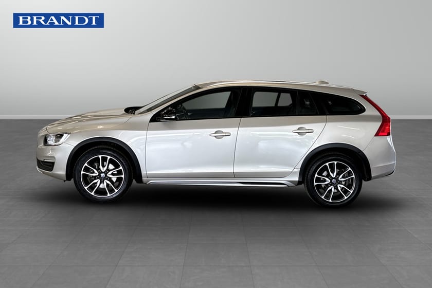 Bild 3 av Volvo V60 Cross Country D4 Business Adv Summum