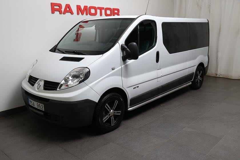 Bild 1 av Renault Trafic Kombi Passenger 2.9t 2.0 dCi Nybesikt 9-sitsig