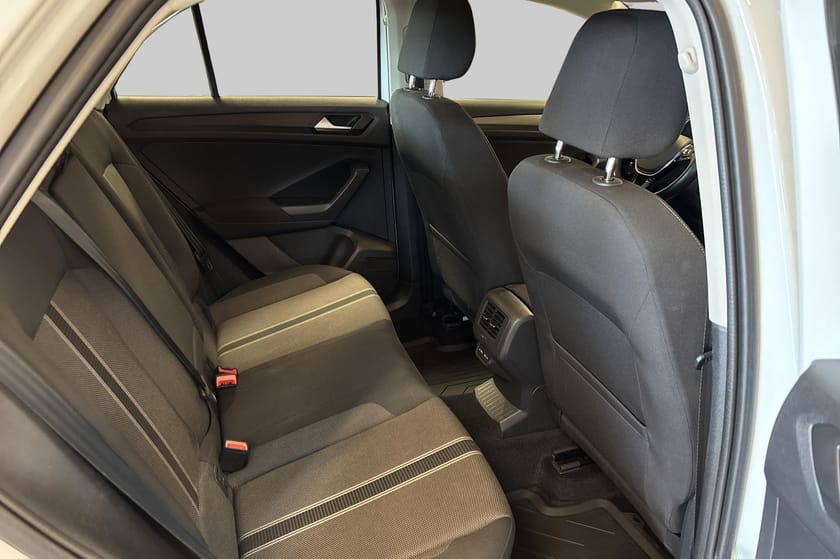 Bild 5 av Volkswagen T-Roc 2.0 TDI 150hk  4Motion DSG 150hk