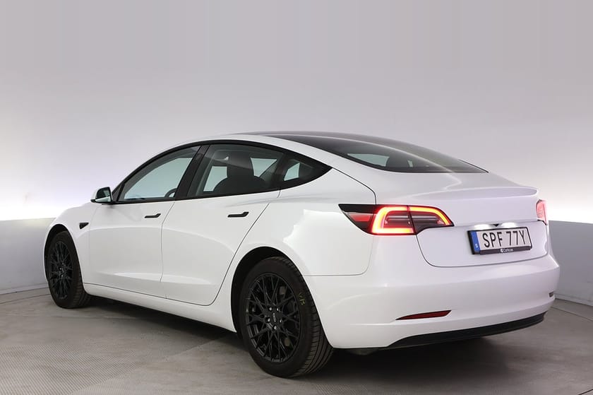 Bild 4 av Tesla Model 3 Standard Range Autopilot Panorama
