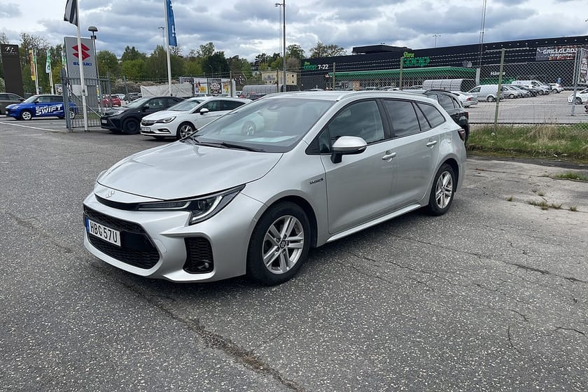 Bild 1 av Suzuki Swace Hybrid 1,8 Inclusive AUT