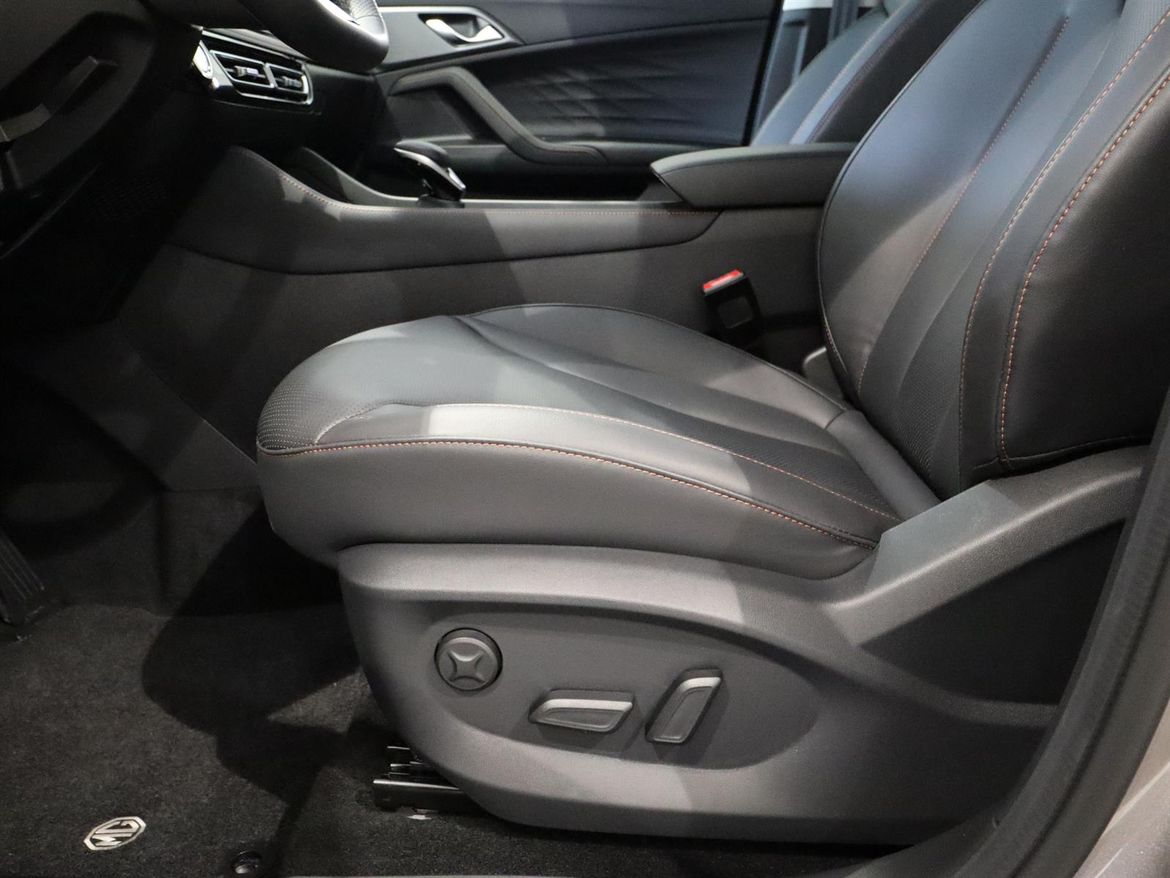 MG HS PHEV Automatic, 2-trins, 307ps, 2024