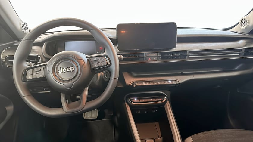 Bild 4 av Jeep Avenger e-Hybrid LONGITUDE MHEV