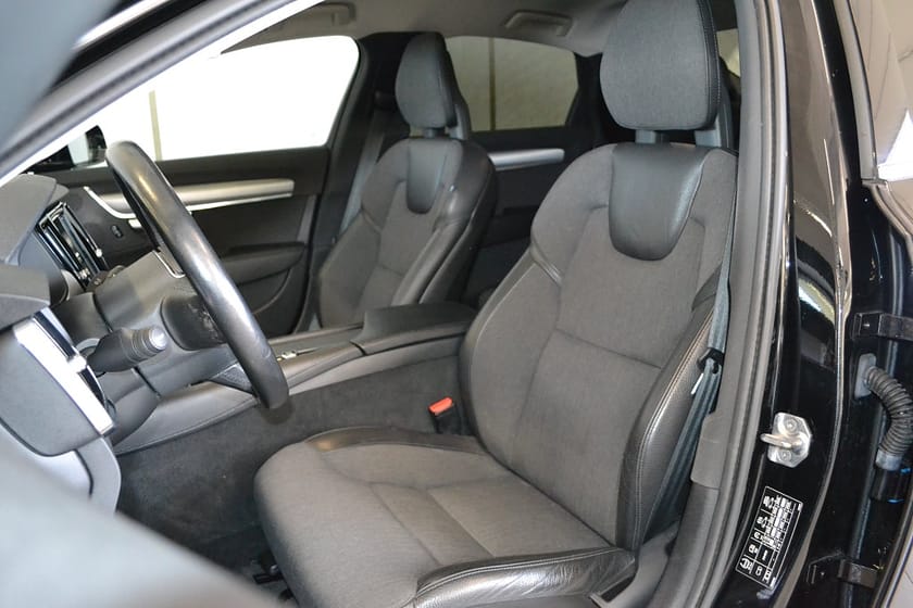 Bild 5 av Volvo S90 D3 Momentum 150hk Automat Rattvärme Eu6