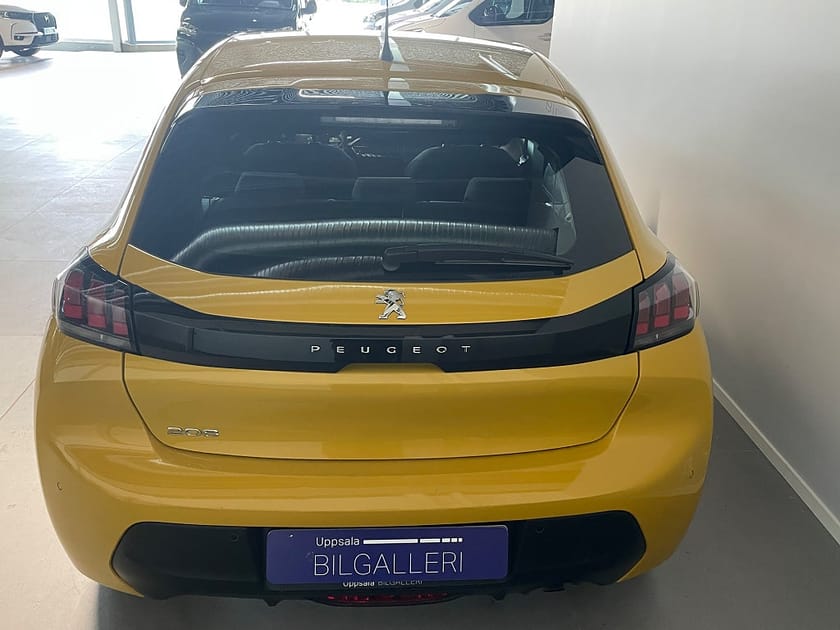 Bild 5 av Peugeot 208 Active Pack 75hk - NY SERVAD, Apple CarPlay  536kr/årsskatt