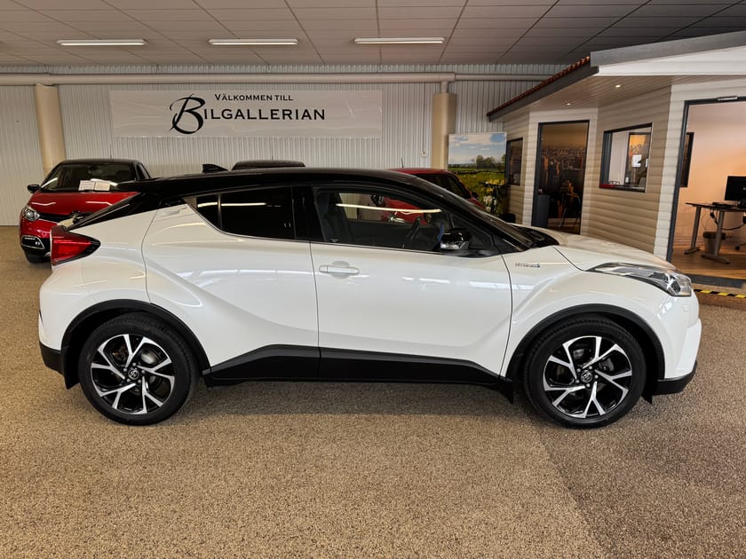 Bild 2 av Toyota C-HR Hybrid 