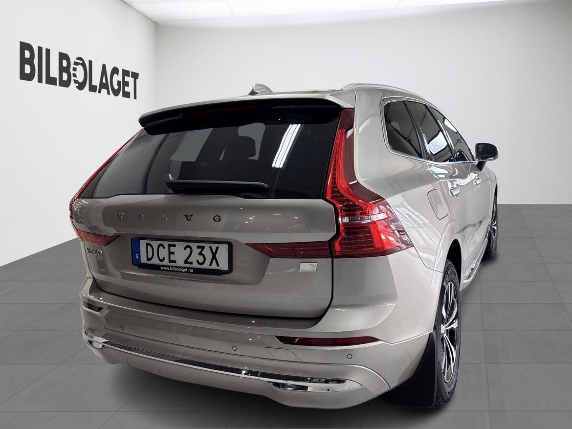 Volvo XC60 2023 - miniatyr 4