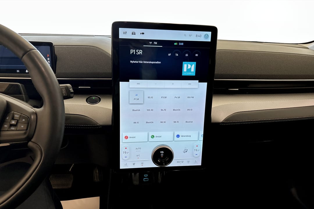 Ford Mustang Mach-E Standard Range