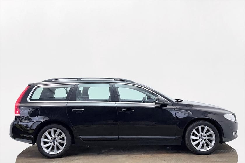 Bild 5 av Volvo V70 D4 Momentum Classic Drag Taklucka Värmare Navi Delläder