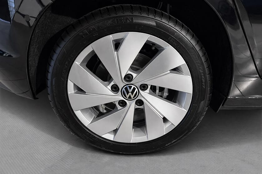 Bild 5 av Volkswagen Golf eHybrid Life 204hk *SNABB LEVERANS**