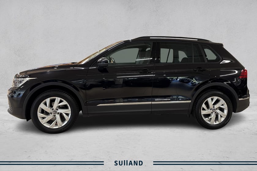 Bilde 2 av Volkswagen Tiguan 2,0 TDI 150hk 4M Life Krok ACC Webasto Kamera