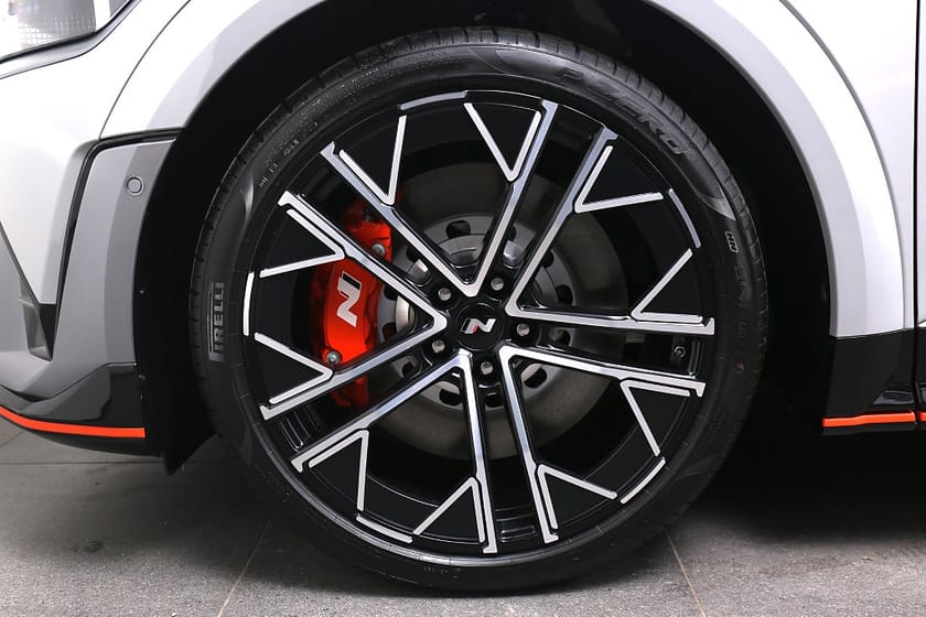 Bild 4 av Hyundai Ioniq 5 N | 84 KW 650 HK AWD |