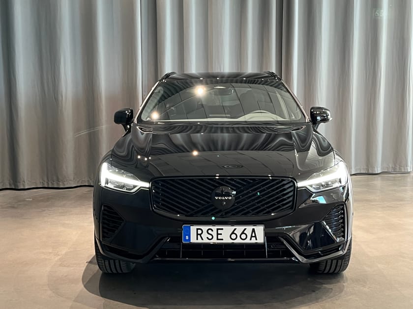 Bild 4 av Volvo XC60 T6 Plus Black Nordic Edition Lagerbil Redo För Omg Leverans