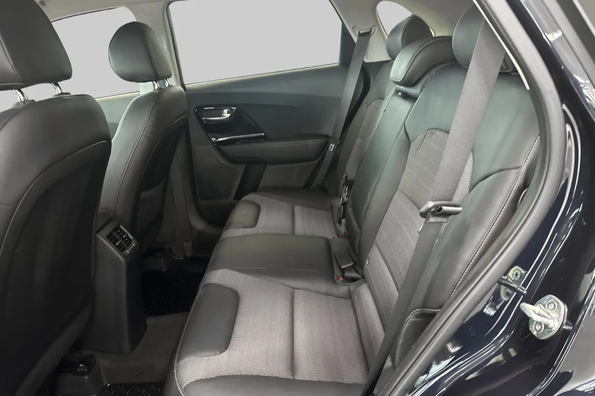 picture of a car