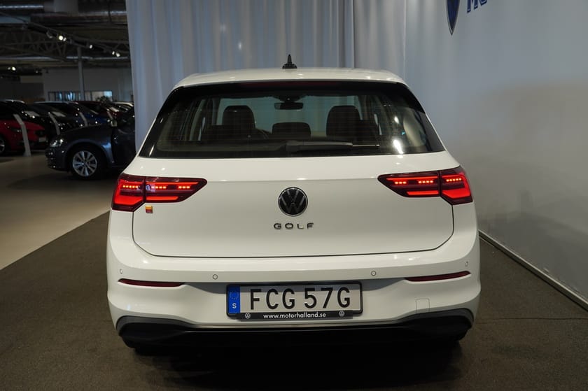 Bild 5 av Volkswagen Golf 1,5 LIFE MAN 6-VXL NAVI / PANO/ HUD