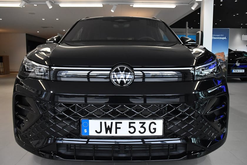 Bild 2 av Volkswagen Tiguan Nya 2.0 TDI 4M R-Line **Black Style**