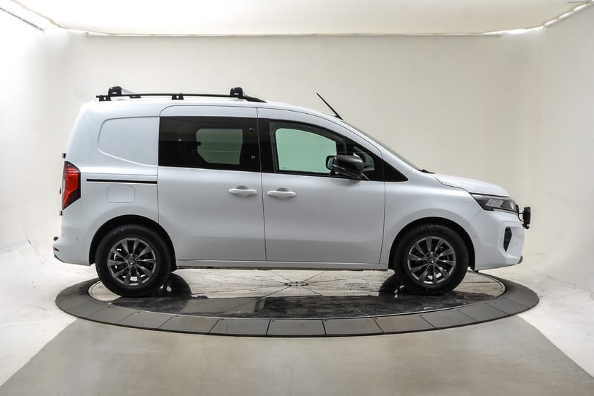 Bilde 4 av Nissan Townstar EV 2.2t 45kW 122hk Tekna L1H1 Topputstyrt/360Kamera/Krok+