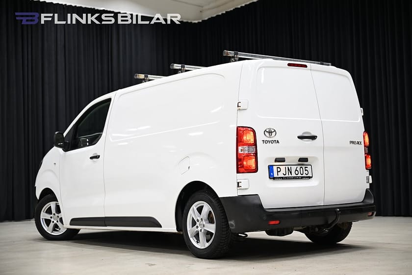 Bild 4 av Toyota Proace 1.6 D-4D 116HK Lång|Inredd|Drag|Värmare|EnÄgare|Leasbar