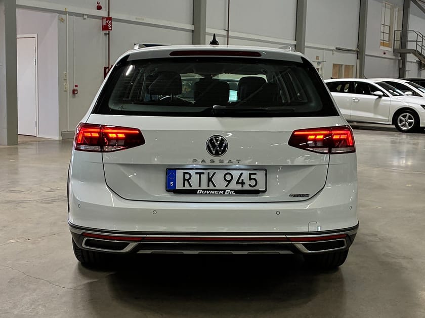 Bild 4 av Volkswagen Passat Alltrack 2.0 TDI 4Motion | Skinn | Värmare | Drag