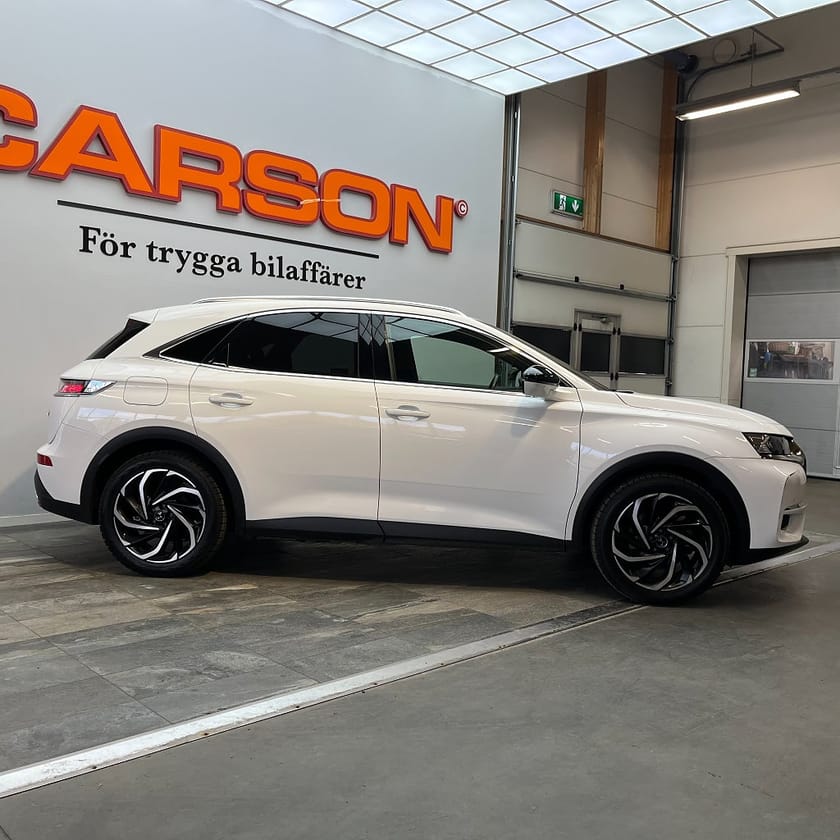Bild 3 av DS 7 Crossback E-Tense 225 EAT Plug-in Backkamera Navi Apple