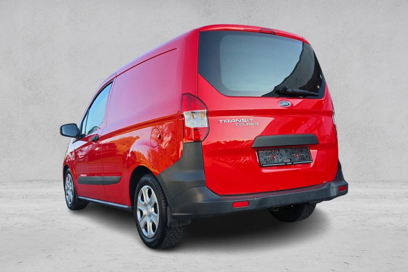 Bilde 3 av Ford Transit Courier 1.5 TDCi/Nye S.hjul/2 hjulsett/DAB/EU sept-27++