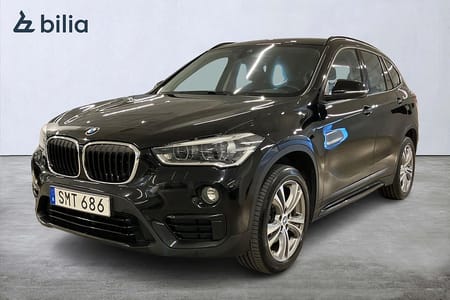 BMW X1 xDrive18d Sport line / Parkeringssensor / Bluetooth