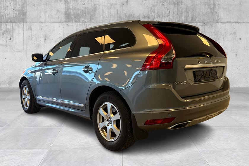 Bilde 3 av Volvo XC60 D4/Krok/Tek.pk PRO/ACC/VOC/El.bakluke/Keyless++