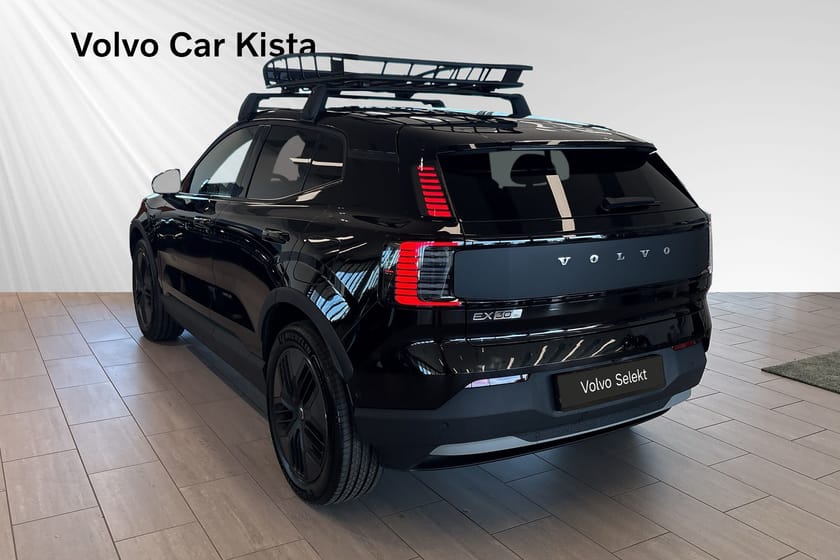 Bild 4 av Volvo EX30 Cross Country Twin Motor Performance M Perform Ultra Harman Kardon