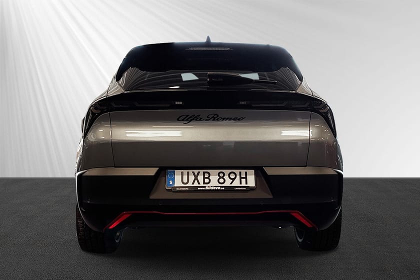 Bild 2 av Alfa Romeo Junior Elettrica 280 Veloce 280HP 54kWh FWD