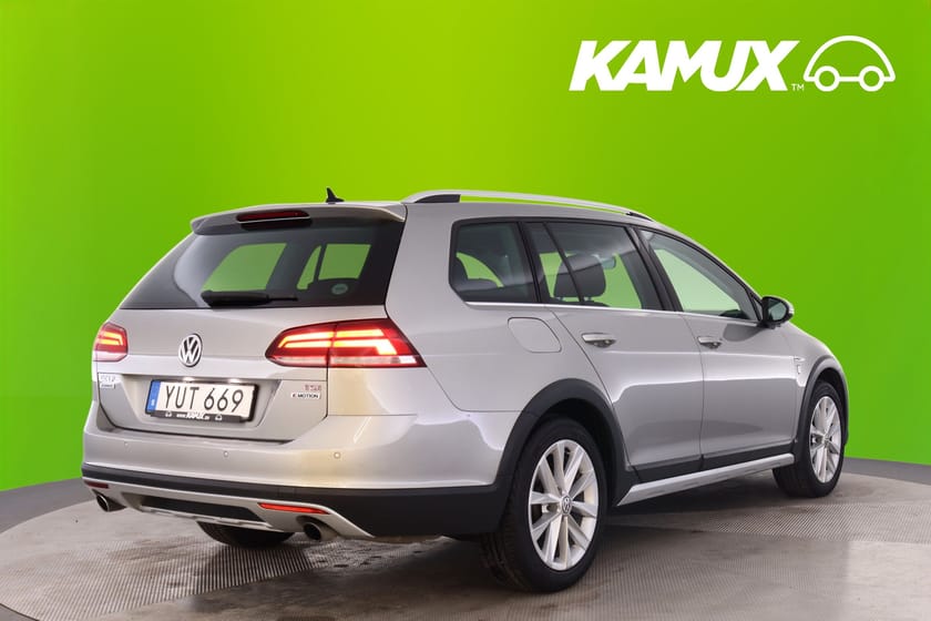 Bild 4 av Volkswagen Golf Alltrack 1.8 TSI 4M 180hk Pluspkt B-Kam Drag Värm CarPlay