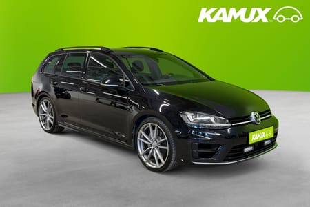 Volkswagen Golf Sportscombi R 2.0 TSI BMT 4M GRILL PÅ KÖPET! Kamera Dynaudio Drag Värmare 300hk
