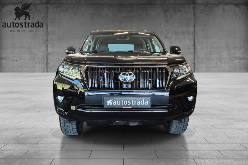 Bilde 2 av Toyota Land Cruiser 5-dørs 2,8 D-4D GX aut 204HK