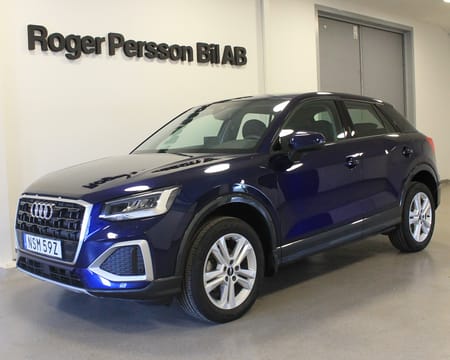 Audi Q2 35 TFSI 150 HK proline advanced |Värmare|Kamera|ACC|Komfortnyckel
