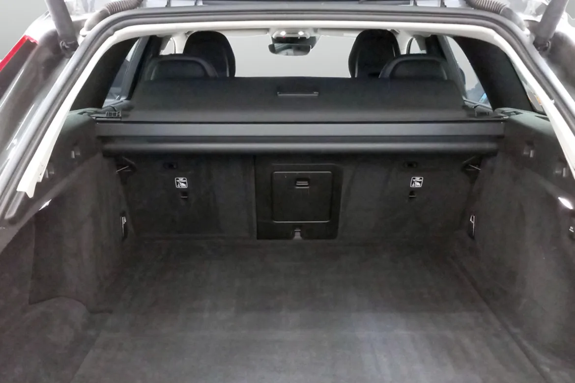 Volvo V90 Cross Country