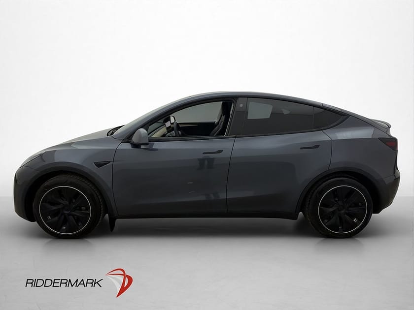 Bild 5 av Tesla Model Y Long Range AWD Svensksåld MOMS Drag