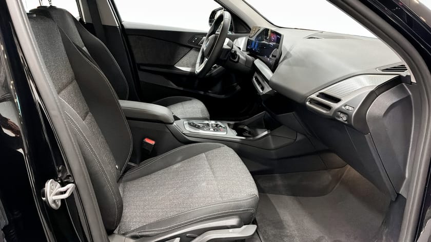 Bild 3 av BMW 120 5d Rattvärme