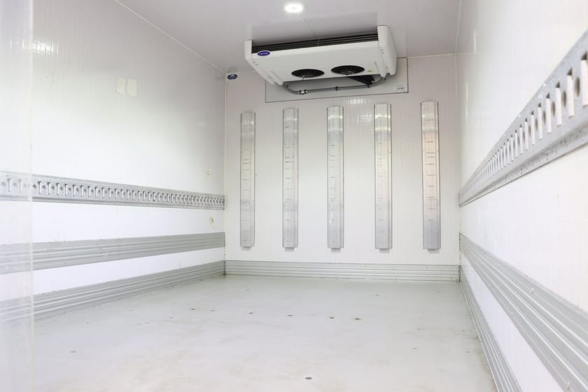 Bild 5 av Iveco Daily 35-140 Chassi Cab 136K Automat Kylbil Nattkyla Kamera 2423Mil Moms